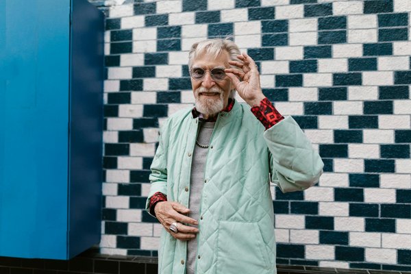 Maîtriser l'Art du Smokey Eye Idéal pour un Mariage Inoubliable